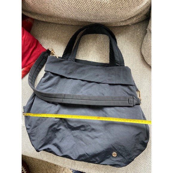 Large Lululemon Nylon Gym Tote - Picture 3 of 4